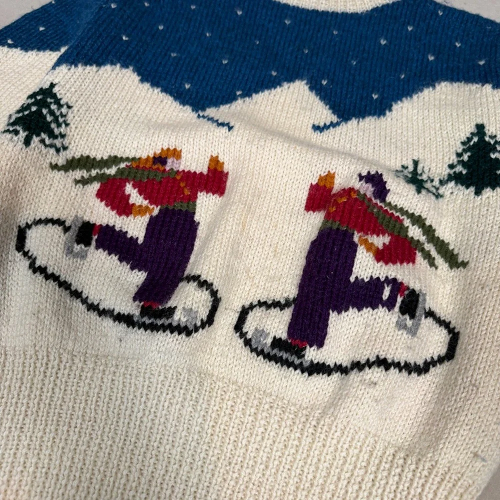 Vintage Handknit Uruguay Virgin Wool Ice Skater Turtleneck Sweater‎ Large Cream